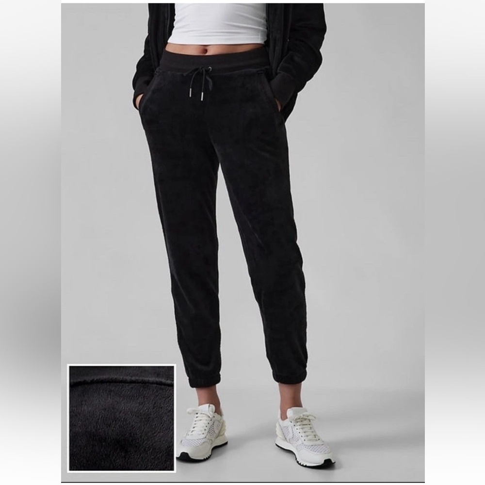 Athleta Double Cozy Karma Jogger Pant BLACK Size XS Soft Warm Pockets - Picture 1 of 12